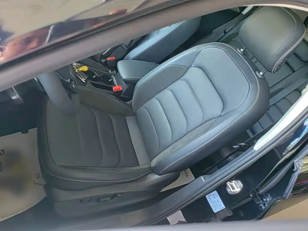 Volkswagen Tiguan L — миниатюра 15