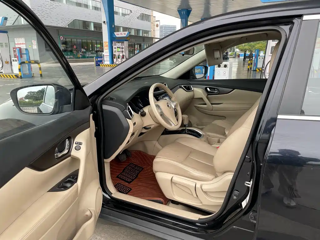 Nissan X-Trail — миниатюра 10