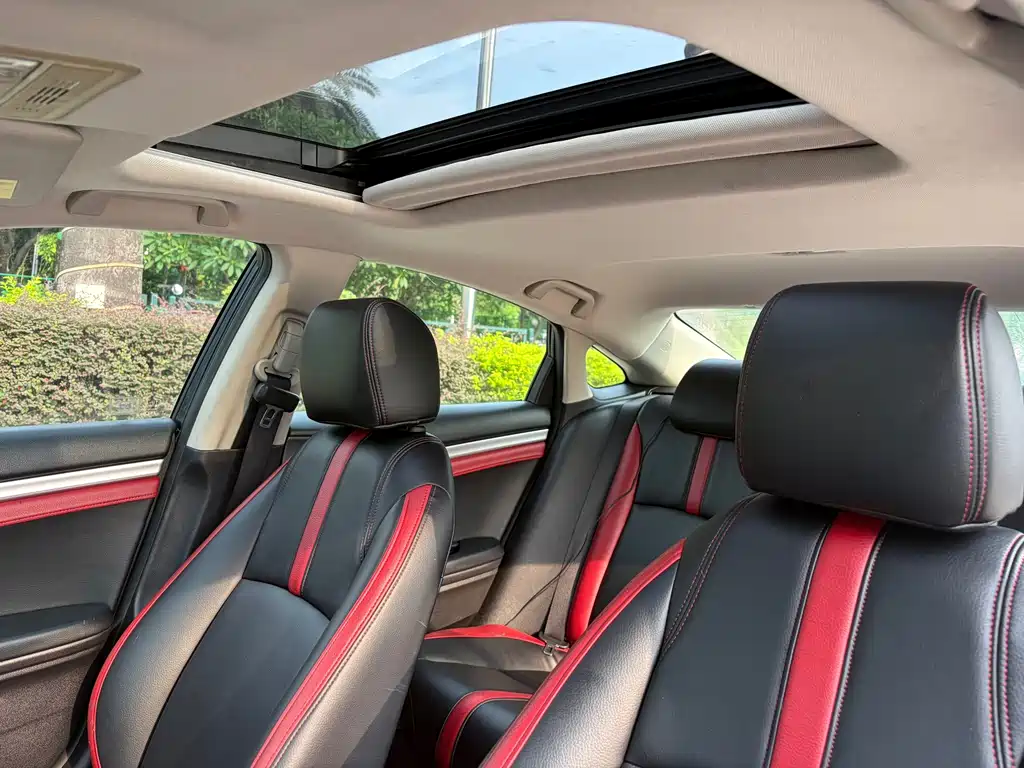 Honda Civic — миниатюра 15
