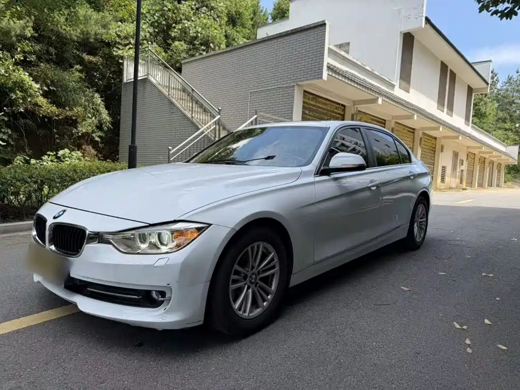 BMW 3 Series — миниатюра 2