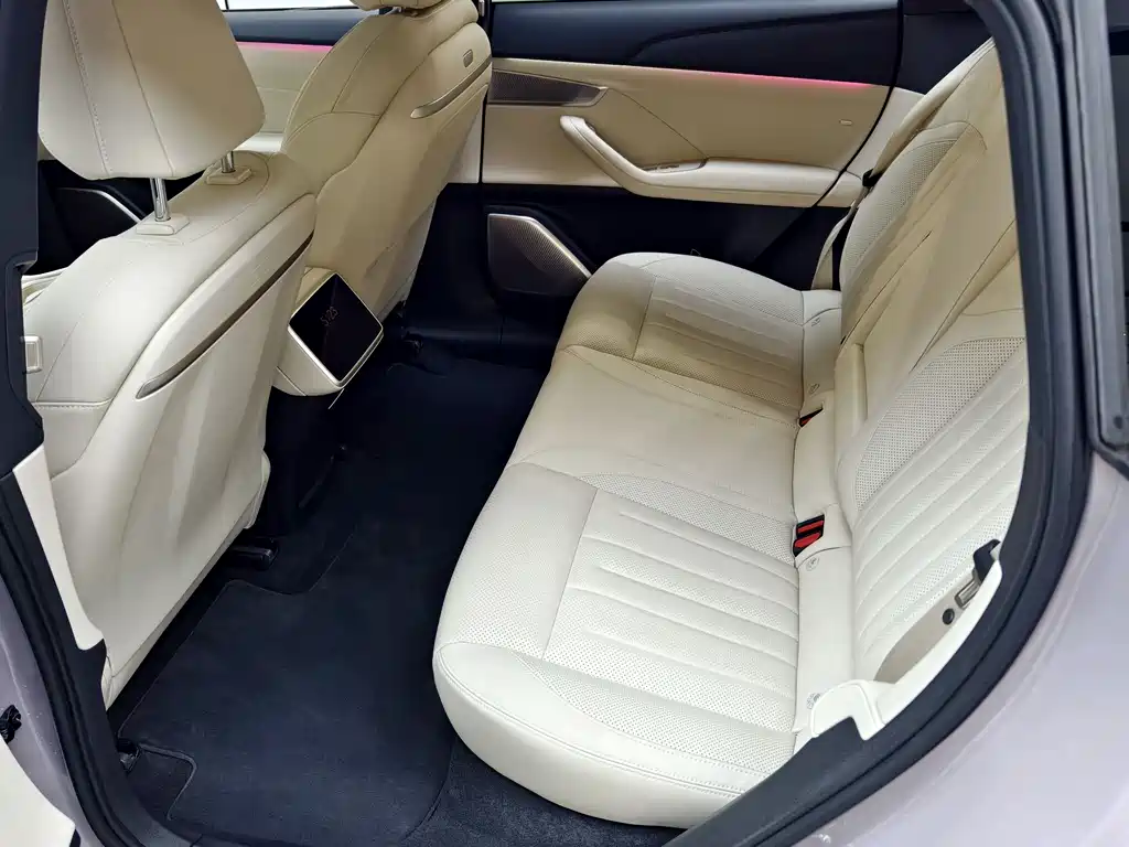 Onvo L60 2025 60kWh