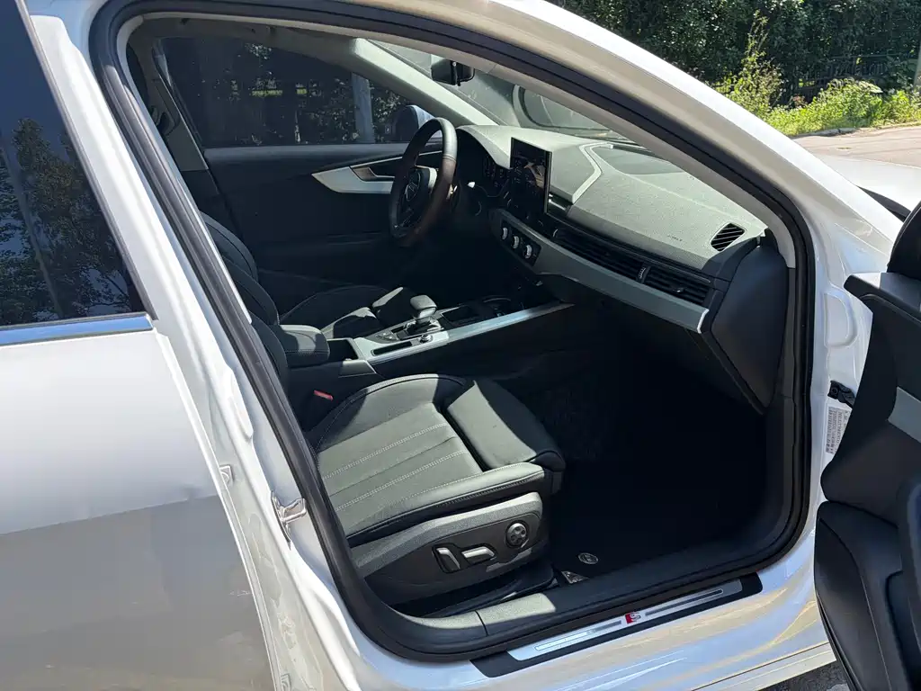 Audi A4L — миниатюра 12