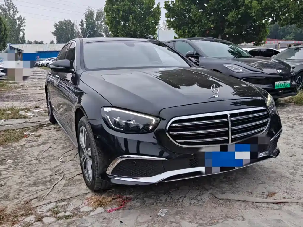 Mercedes-Benz E-Class — миниатюра 3