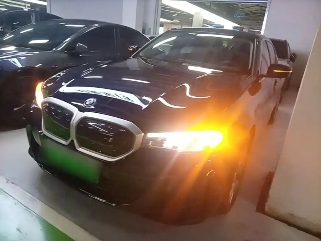 BMW i3 — миниатюра 2