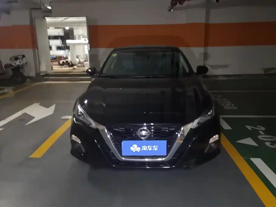 Nissan Teana 2022
