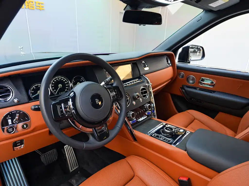 ROLLS-ROYCE CULLINAN