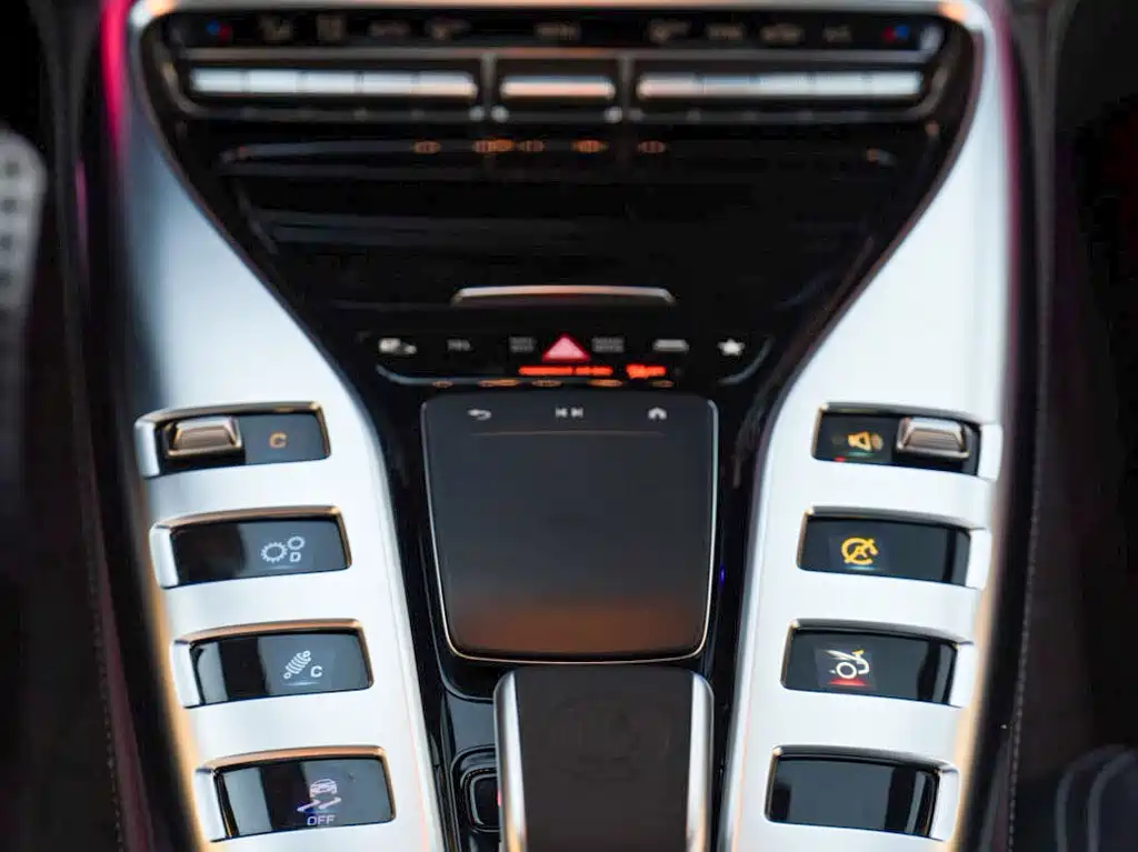 MERCEDES-BENZ AMG GT