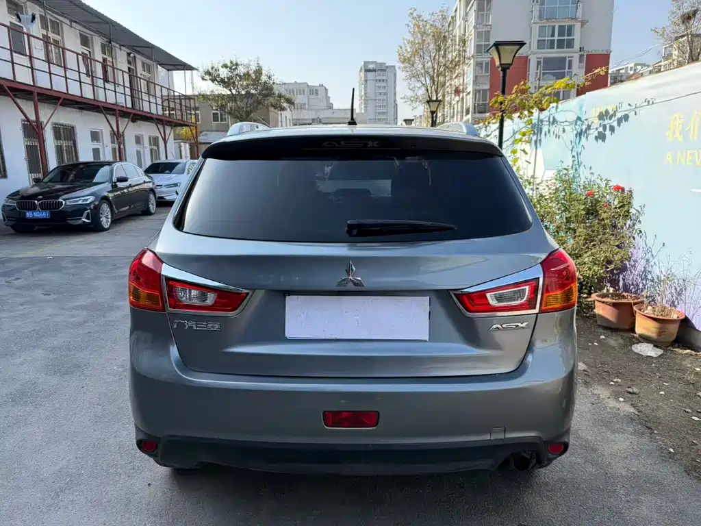 Mitsubishi ASX 2013 2.0L CVT Luxury