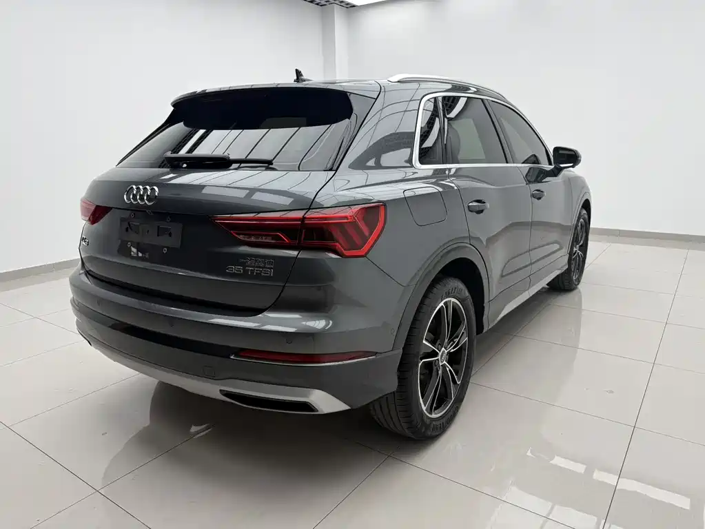 Audi Q3 2022 35 TFSI Fashion