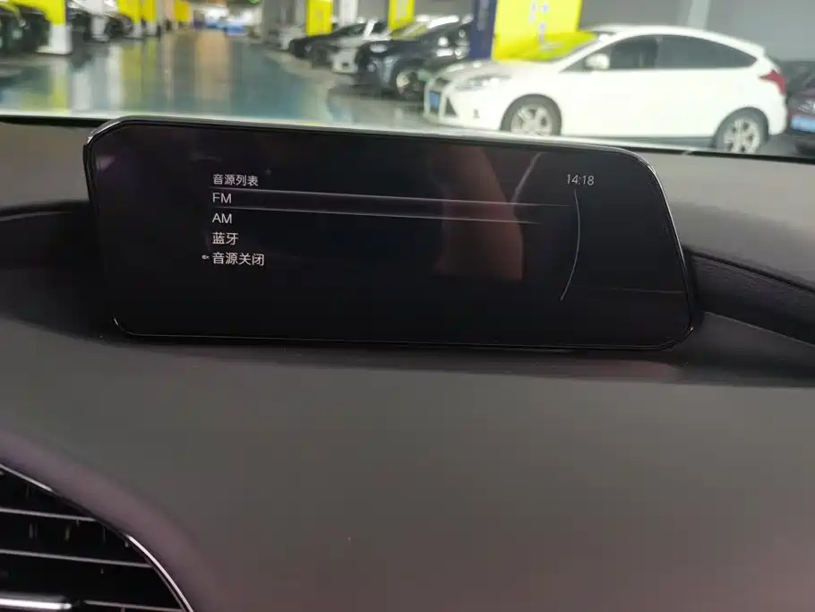 Mazda 3 Axela — миниатюра 13