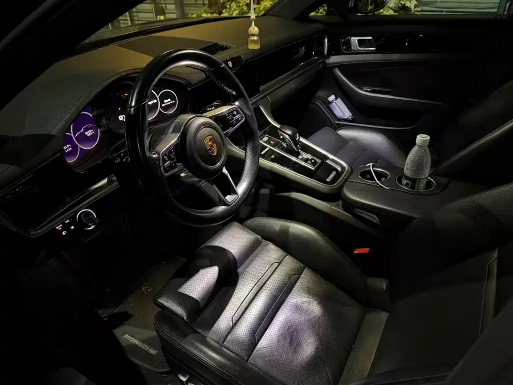 Porsche Panamera — миниатюра 4