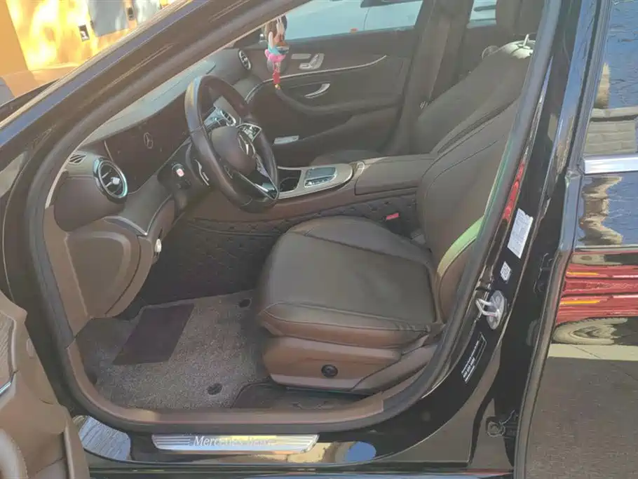 Mercedes-Benz E-Class E 2023 E 300 L Luxury