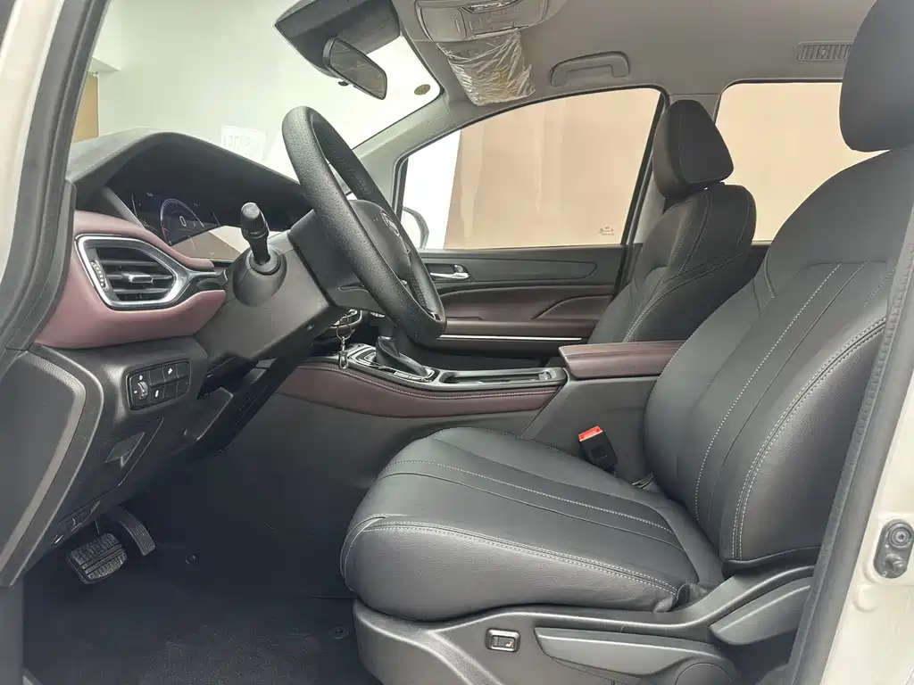 GAC Motor Trumpchi M6 — миниатюра 8