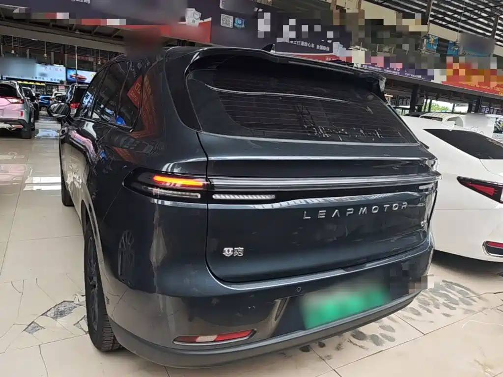 Leapmotor Leapmotor C10 — миниатюра 6
