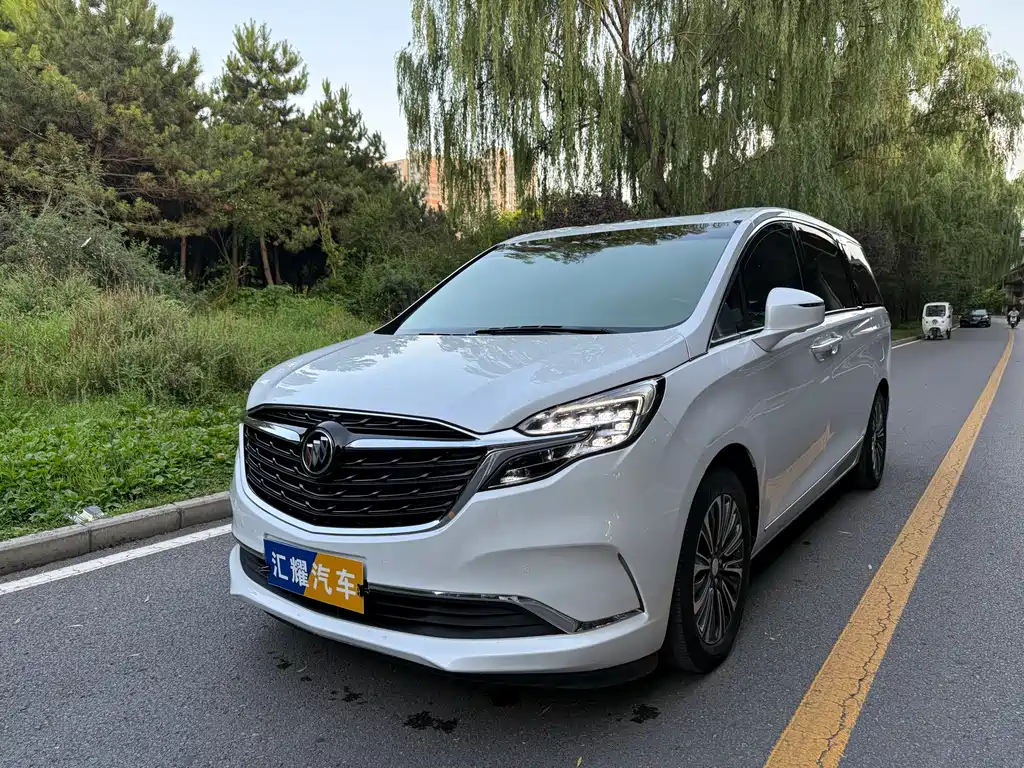 Buick GL8 2020