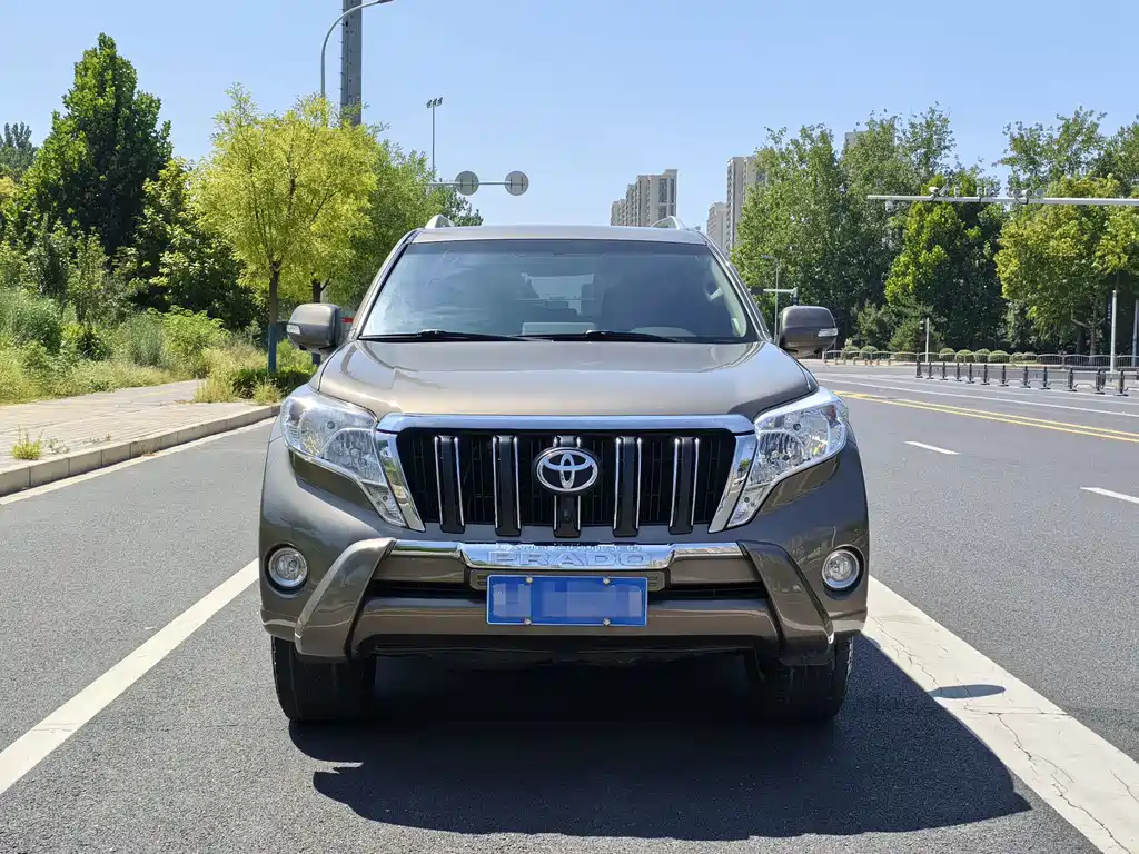 Toyota Prado (Import) — миниатюра 3