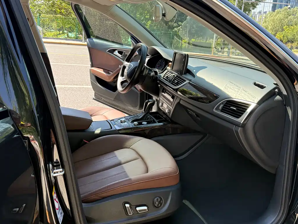Audi A6L — миниатюра 12