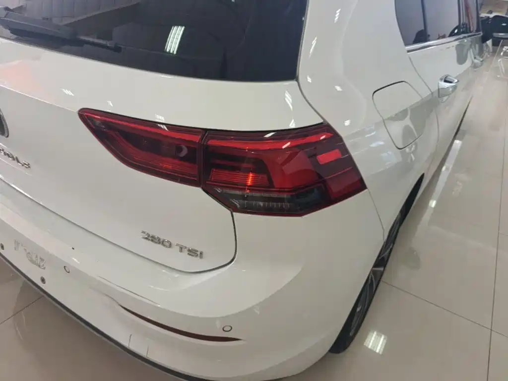 Volkswagen Golf — миниатюра 8