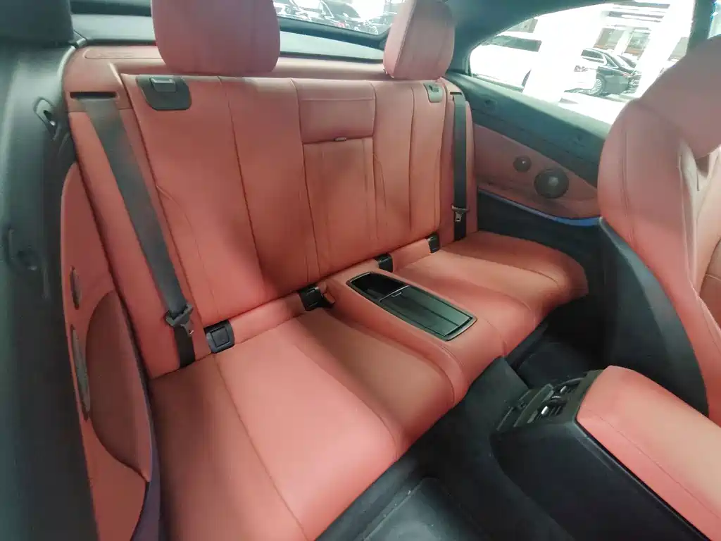 BMW 4 Series — миниатюра 13