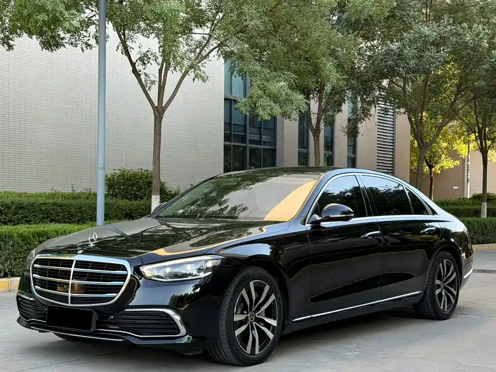 Mercedes-Benz S-Class — миниатюра 2