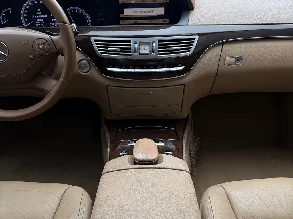 Mercedes-Benz S-Class — миниатюра 10