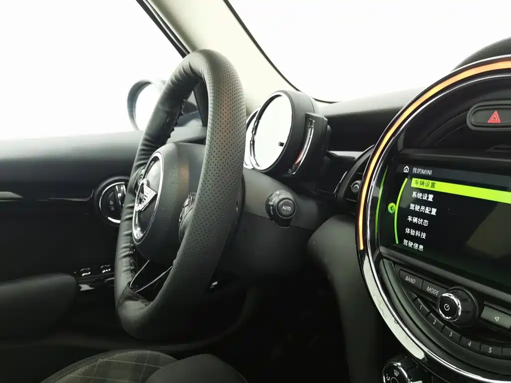 MINI Mini — миниатюра 22