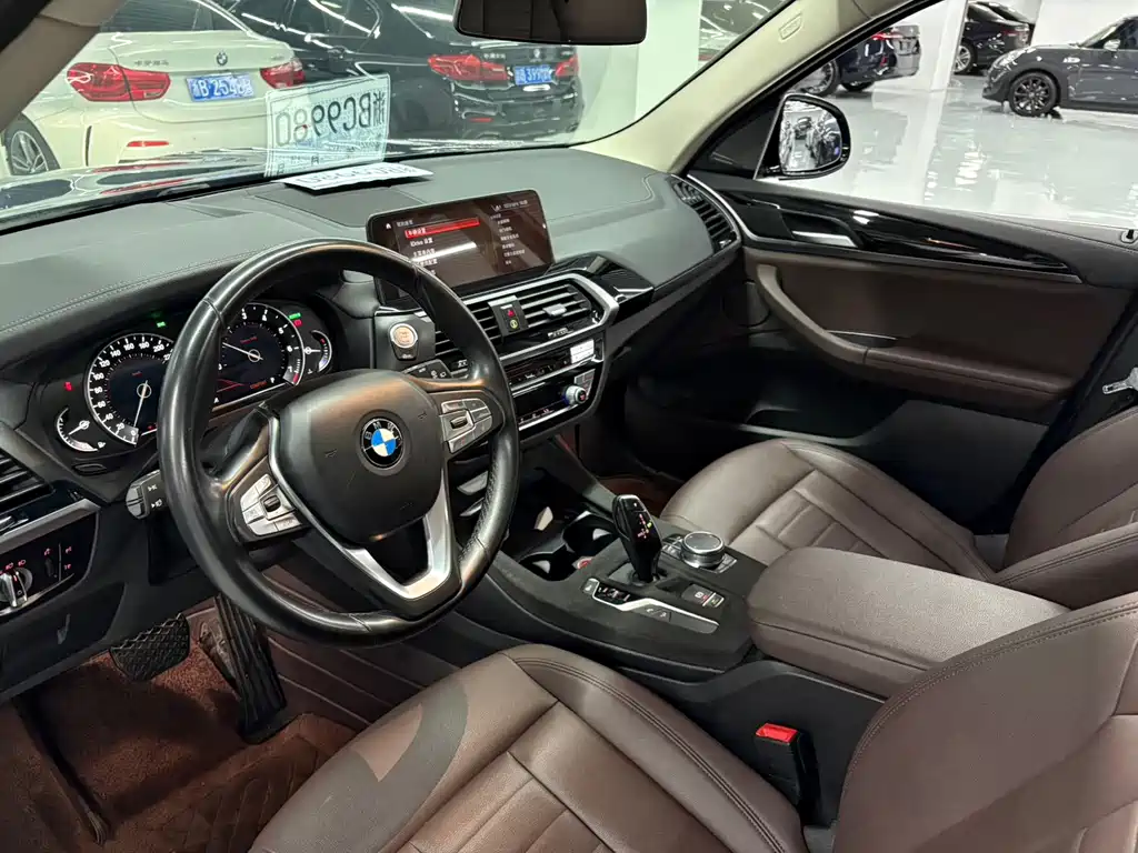 BMW X3 — миниатюра 5