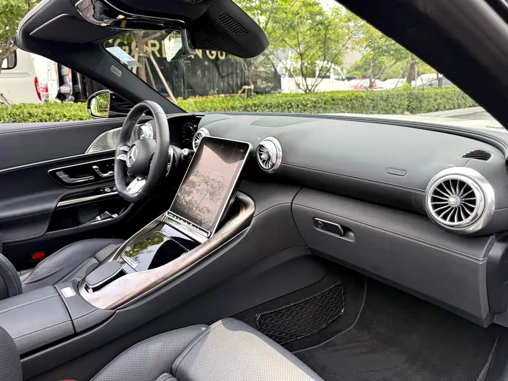 Mercedes-Benz SL-Class AMG — миниатюра 6