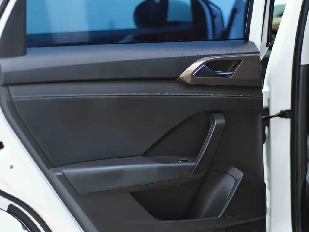 Volkswagen Tharu — миниатюра 14