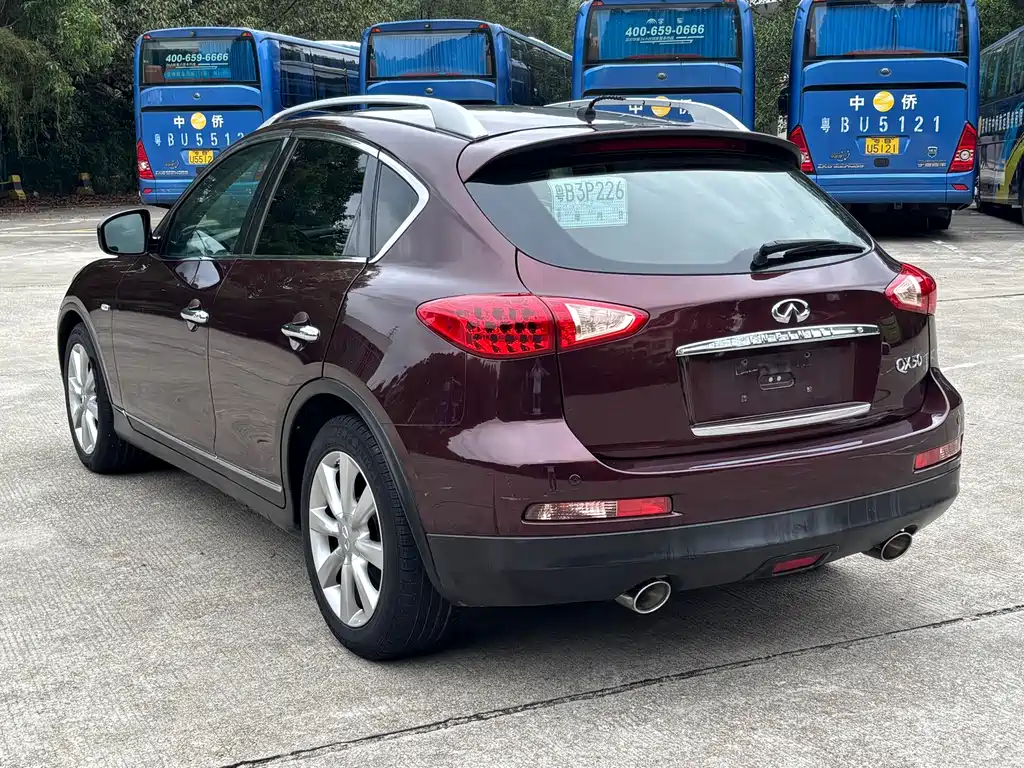 Infiniti QX50 (Import) — миниатюра 7