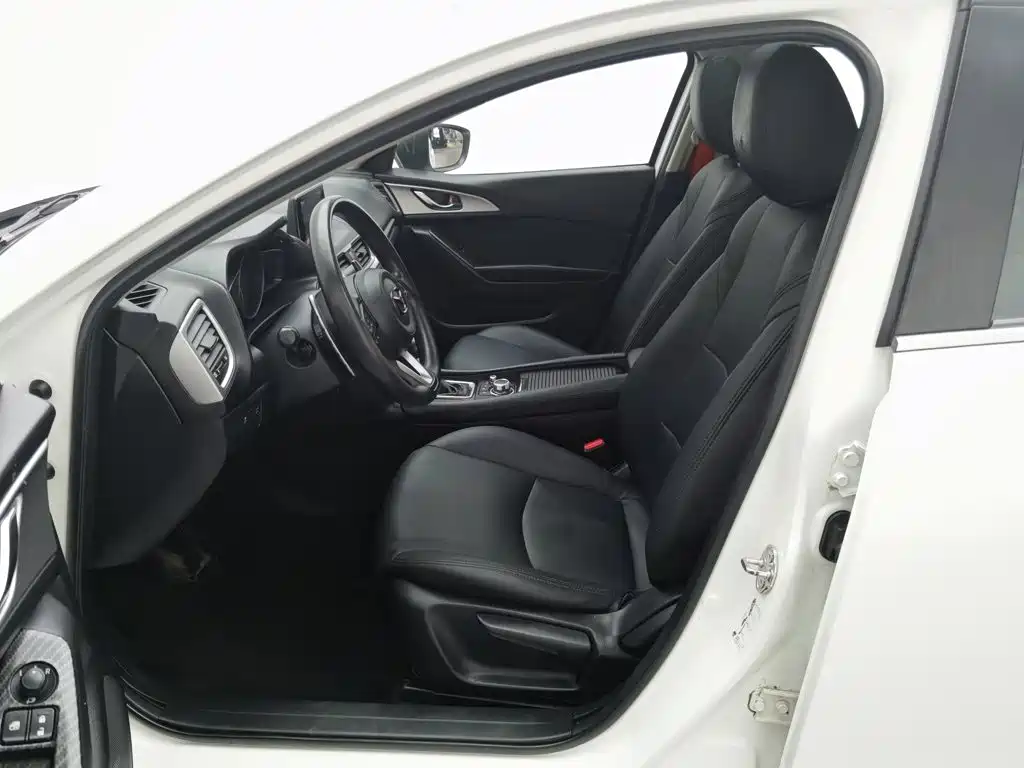 Mazda 3 Axela — миниатюра 10