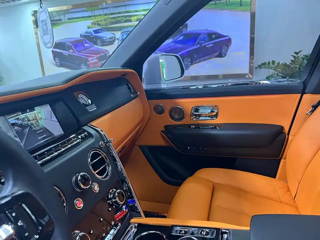 ROLLS-ROYCE CULLINAN