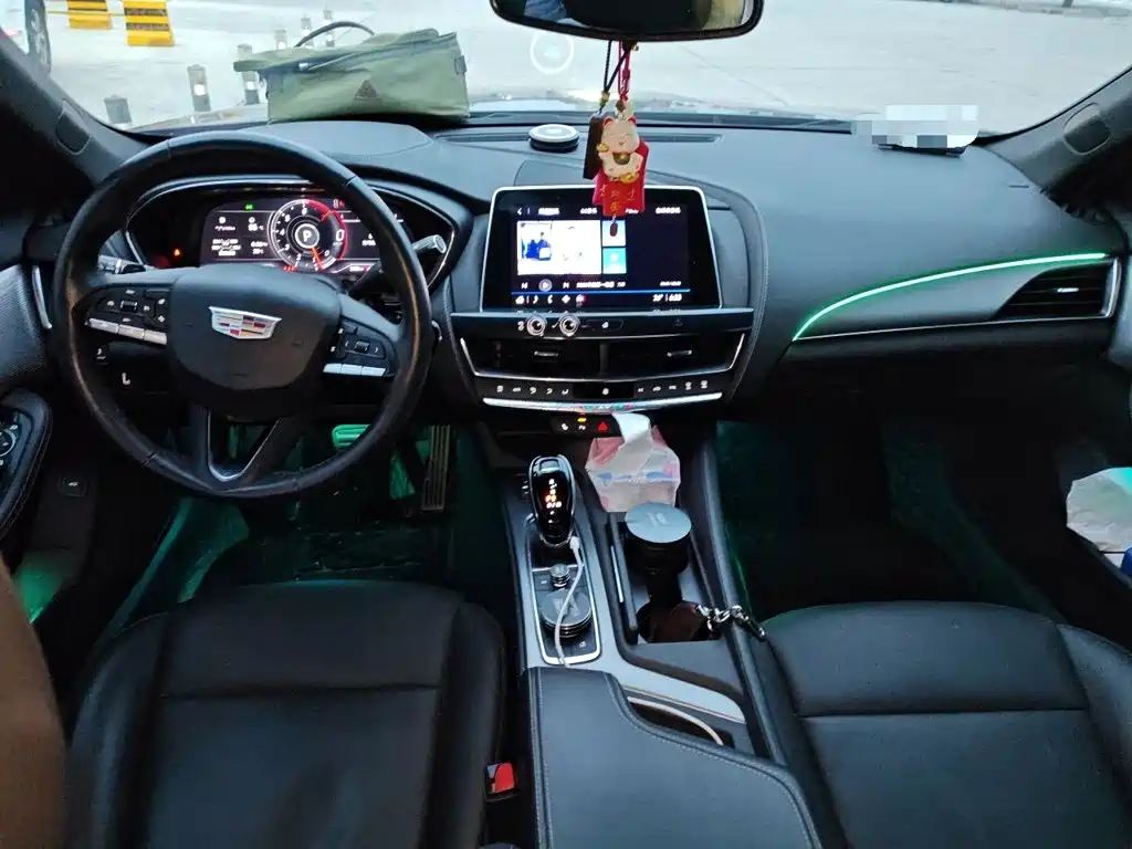 Cadillac CT5 — миниатюра 10