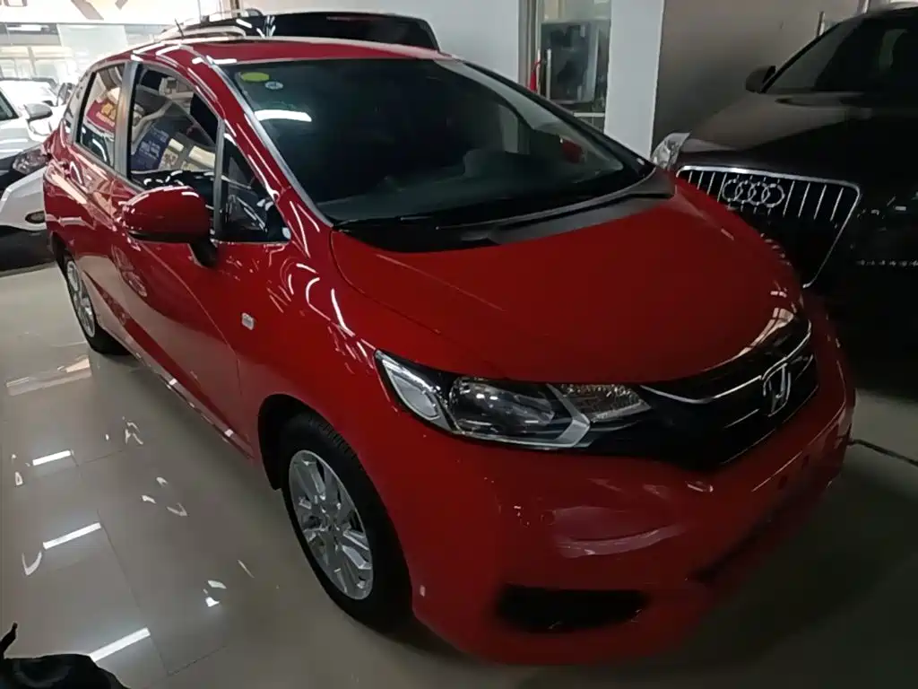 Honda Fit — миниатюра 4