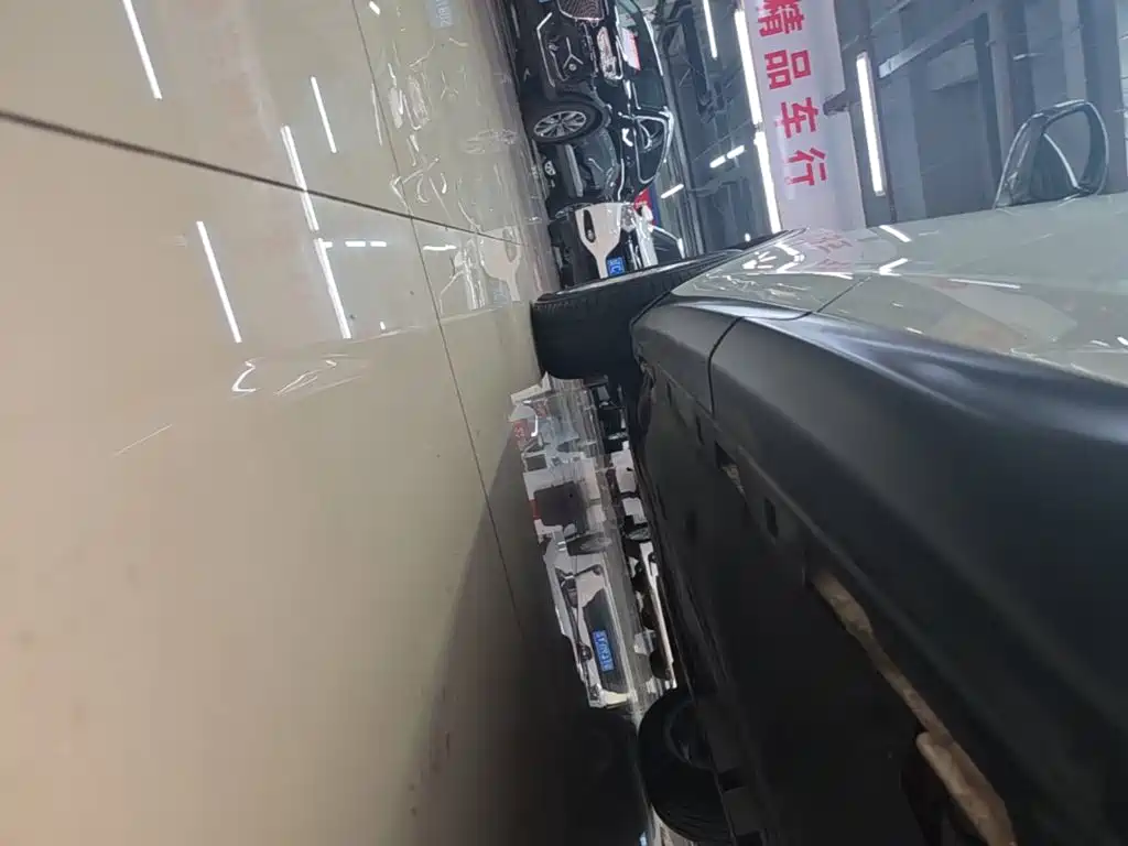 Land Rover Discovery Sport — миниатюра 22