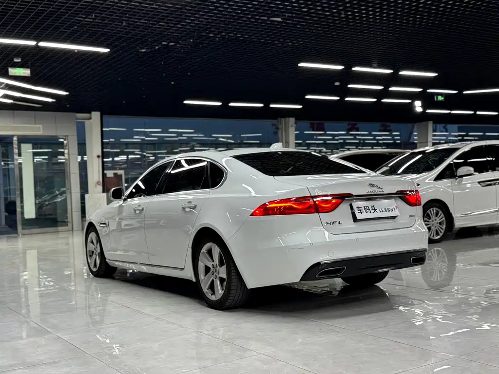 Jaguar XFL 2018 XFL 2.0T 200PS Elite