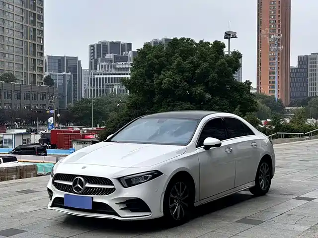 MERCEDES BENZ A CLASS