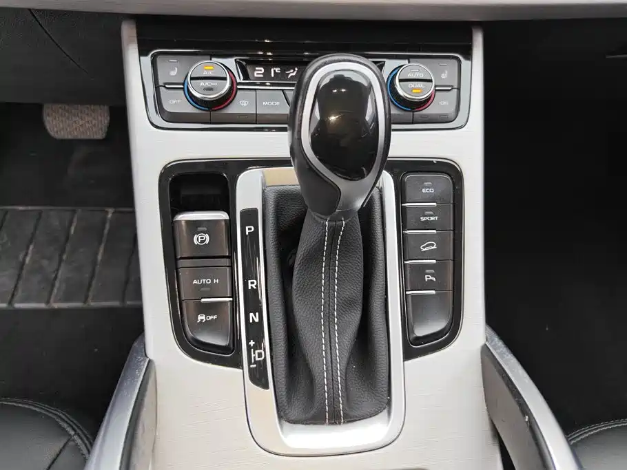 Geely Boyue — миниатюра 16
