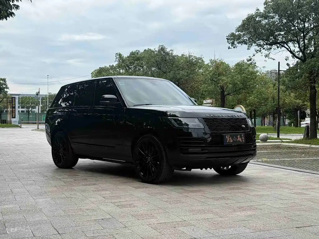 Land Rover Range Rover — миниатюра 3