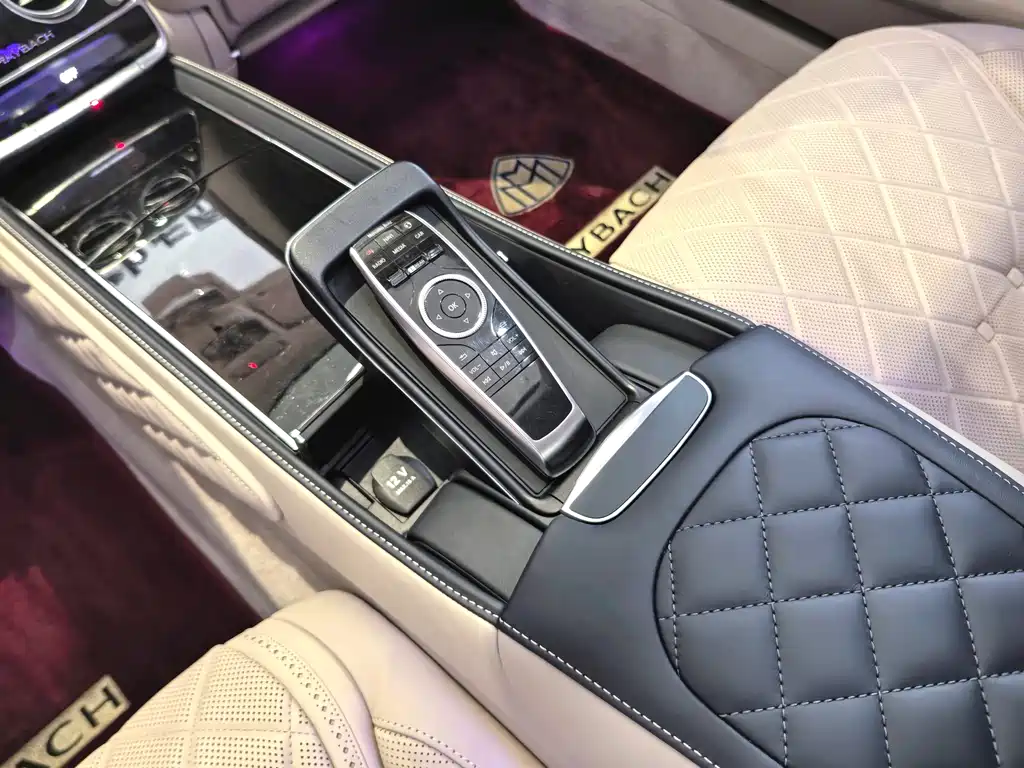 Mercedes-Benz S-Class — миниатюра 11