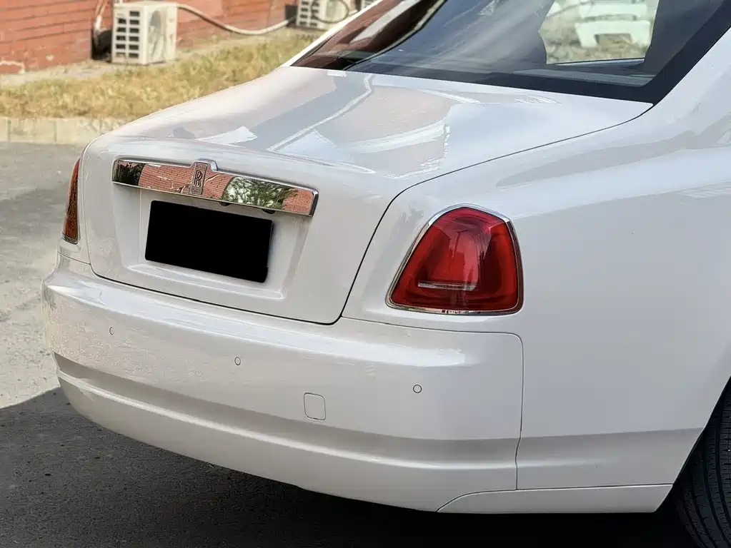 Rolls-Royce Ghost — миниатюра 12