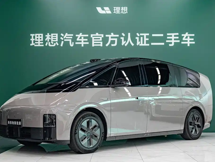 Li Auto Li MEGA — миниатюра 19