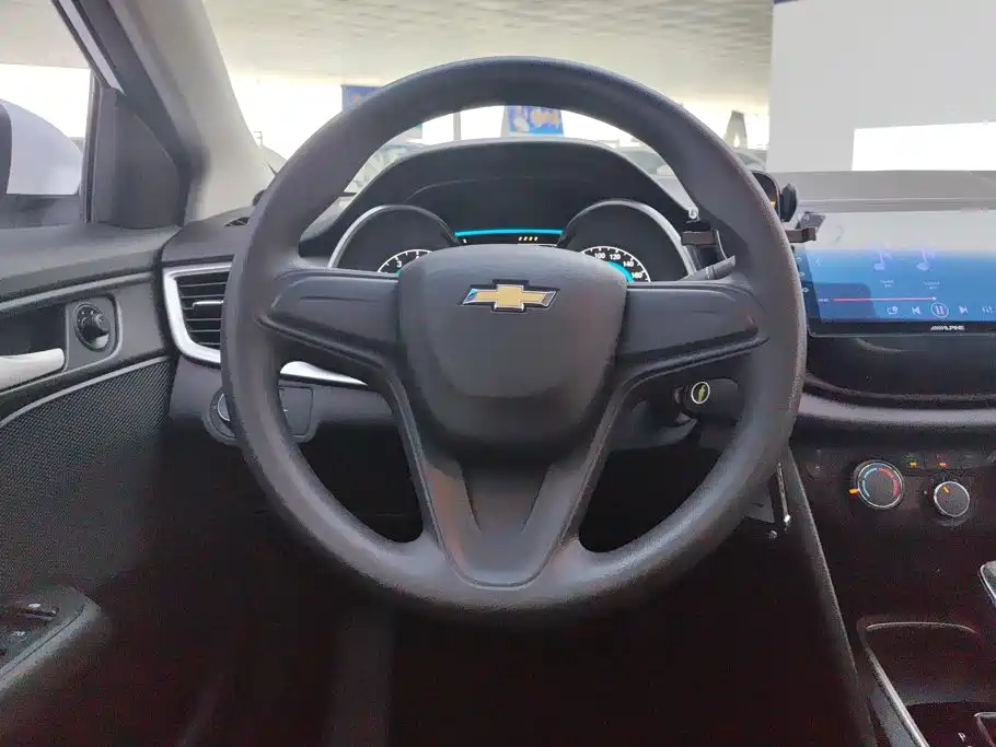 Chevrolet Cavalier — миниатюра 15