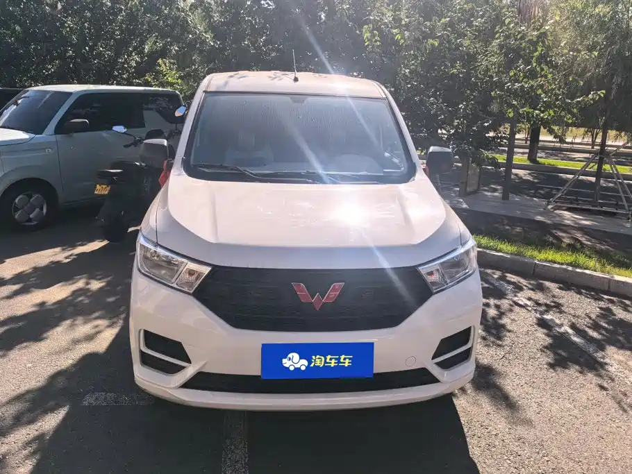 Wuling Hongguang — миниатюра 2