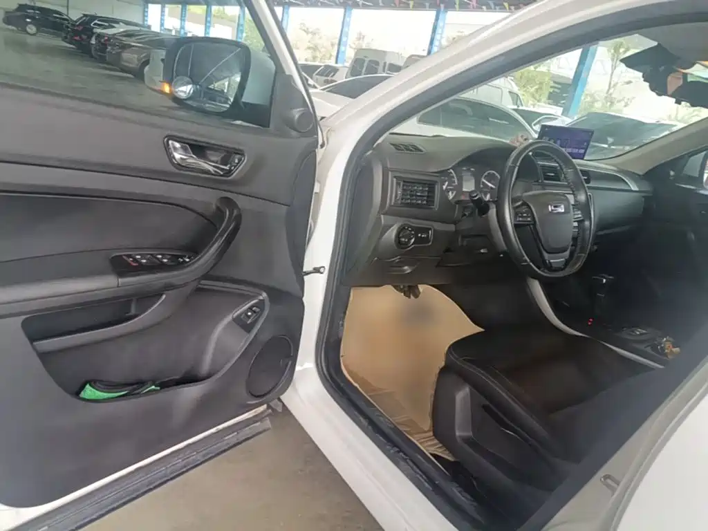 Qoros Qoros 5 — миниатюра 16