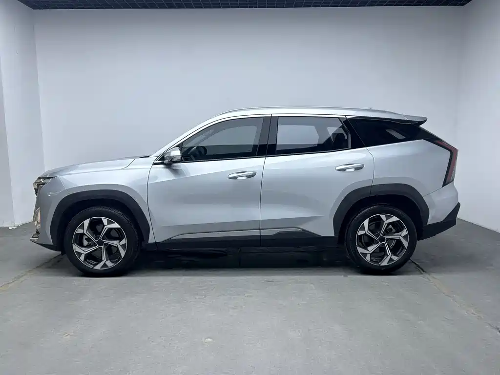 Geely Boyue L — миниатюра 15
