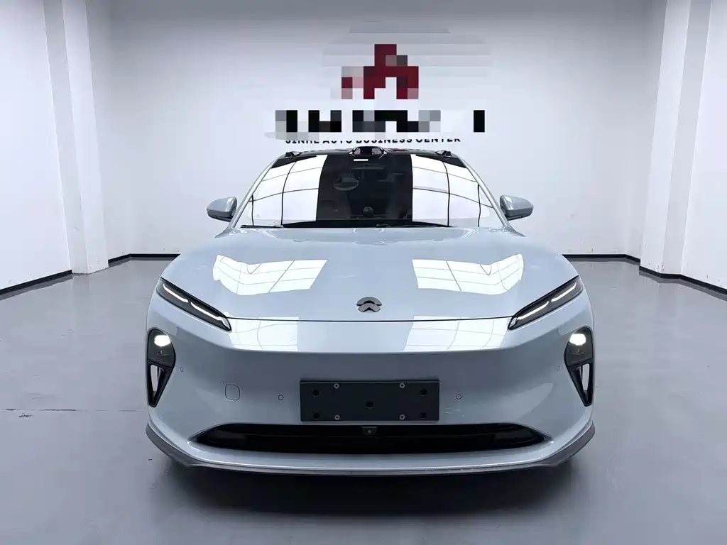 NIO ET5 — миниатюра 2