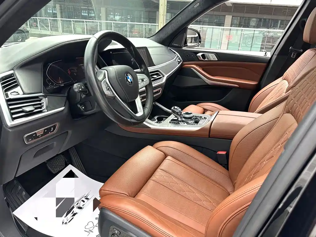 BMW X7 — миниатюра 6