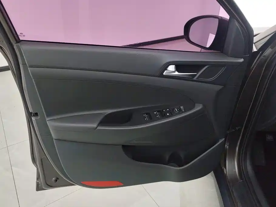 Hyundai Tucson — миниатюра 7