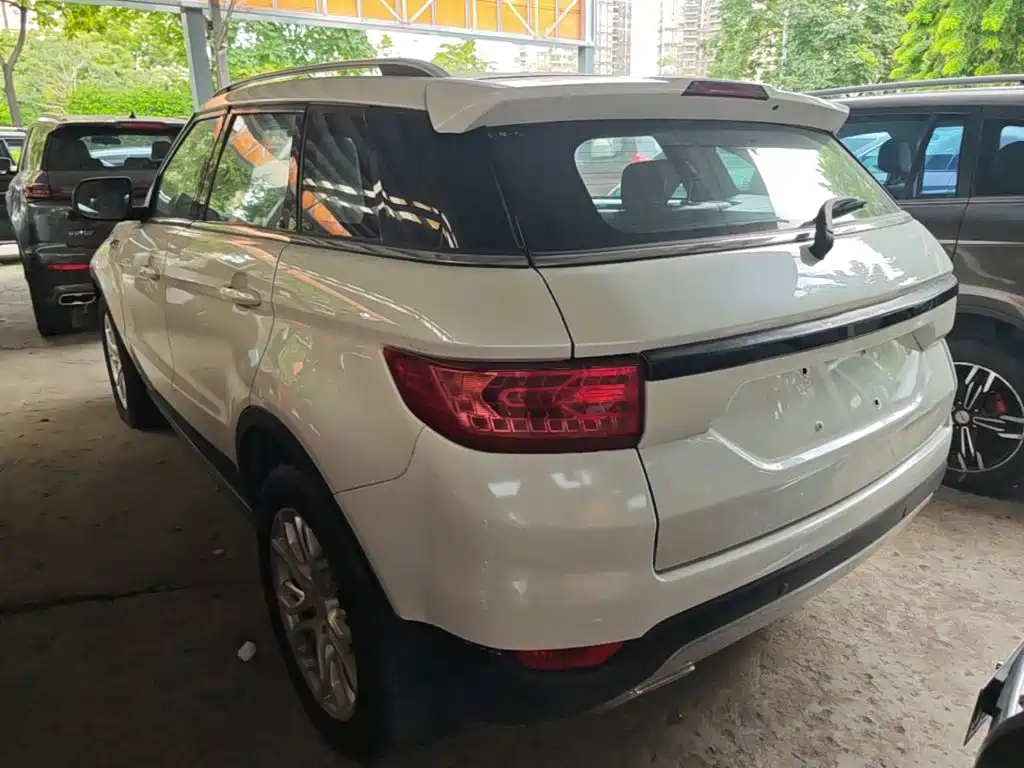 Landwind Landwind X7 — миниатюра 5